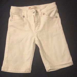 Girls white Bermuda Levis size 6